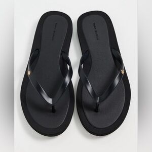 Kira Padded Flip Flops NWT size 11
